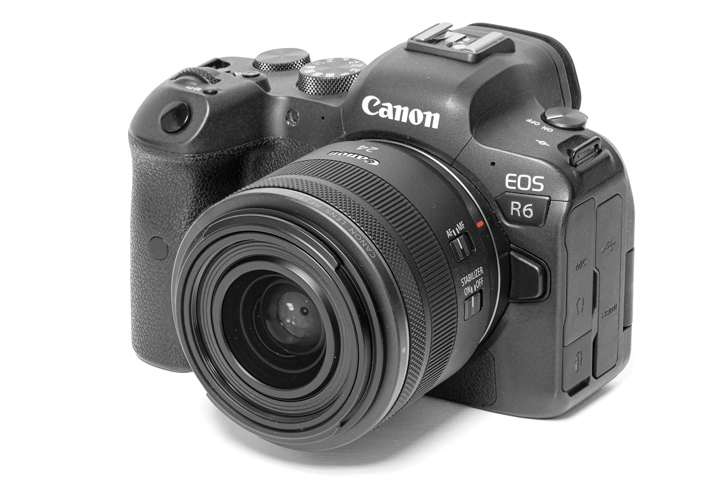 EOS R6 met RF 24mm